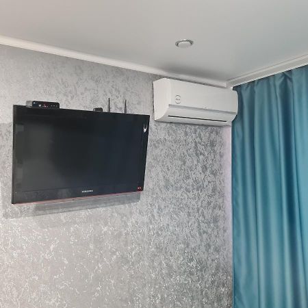 Однокомнатная Квартира В Центре Петропавловска Ngoại thất bức ảnh